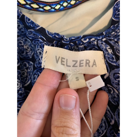 Velzera blue patterned dress 🦋💙 - Picture 3 of 7